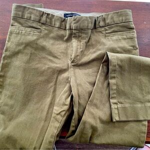 Banana Republic women’s Sloan pants in size 8.  New without tags.